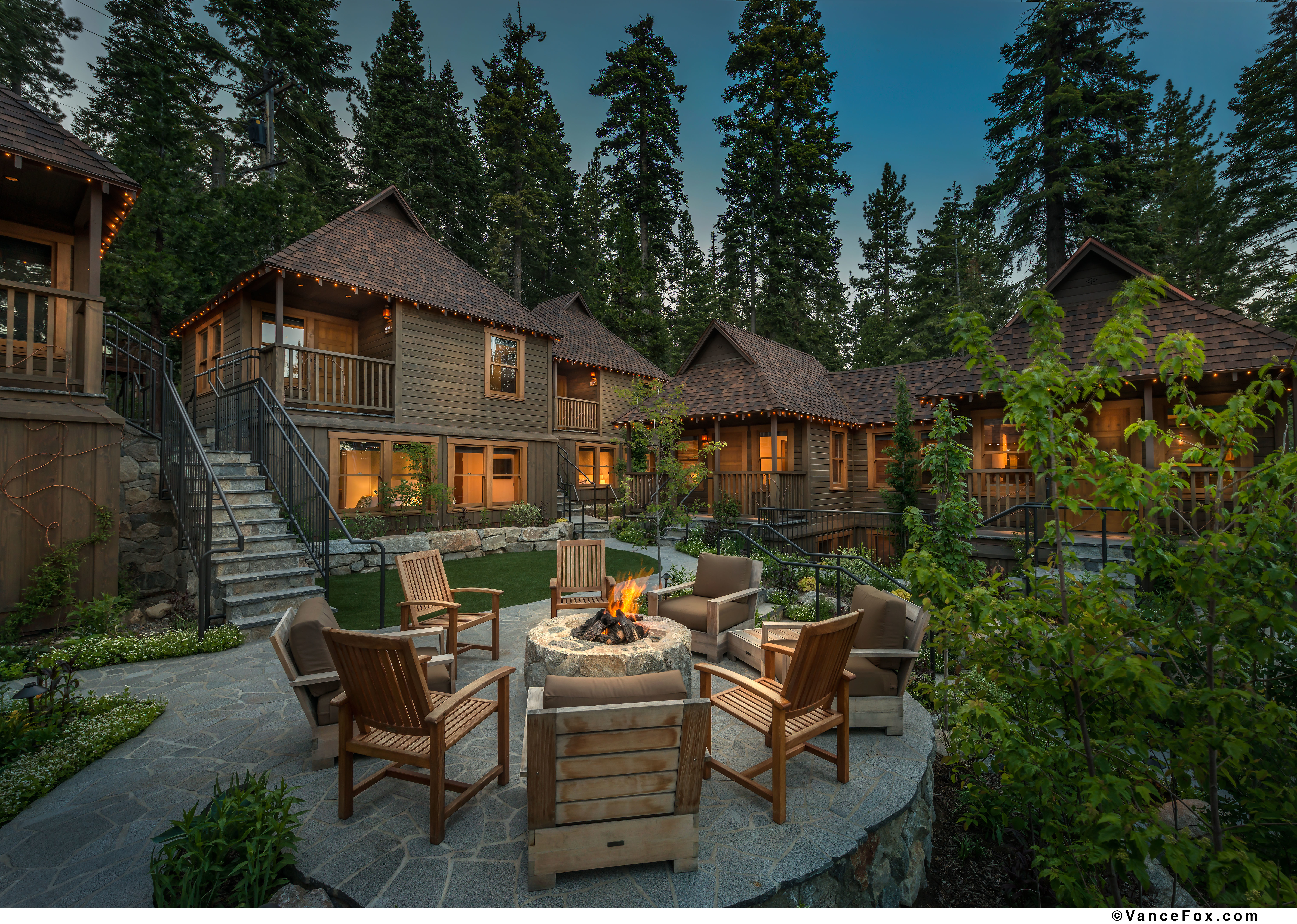 Cedar Crest Cottages Go Tahoe North