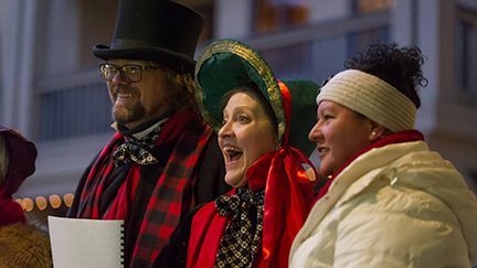 Palisades Carolers