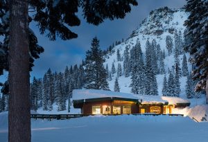 Lake Tahoe events: Snowshoe Tour & Dinner At Alpine