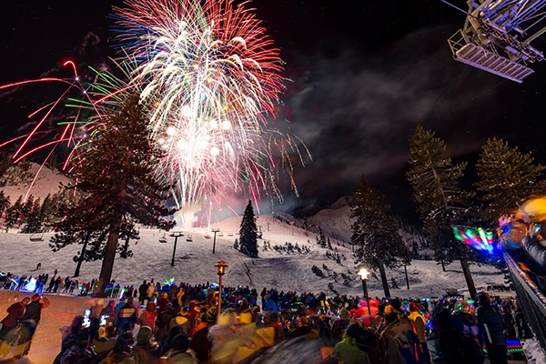 Palisades torchlight parade